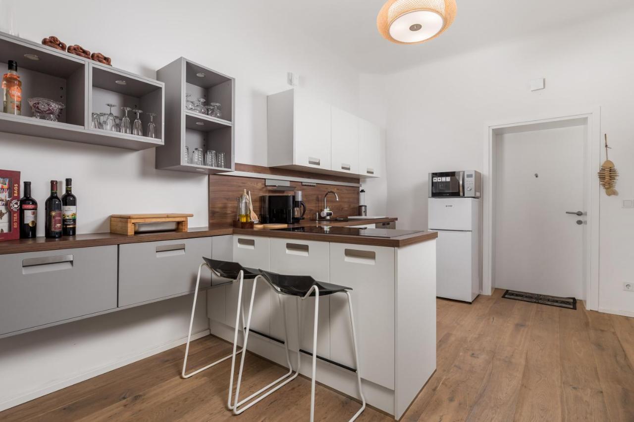 אופטיה Apartman Rhea מראה חיצוני תמונה